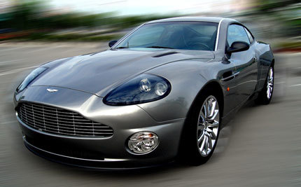 Aston Martin Vanquish V12 replica