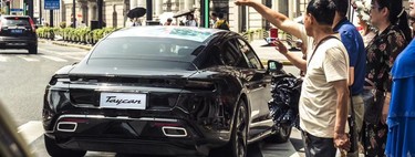 Porsche Taycan se deja ver una vez más previo a su lanzamiento en septiembre