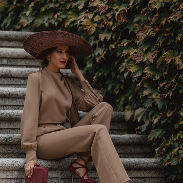 Adiós invitadas tradicionales: estos vestidos y conjuntos de lino de Zara y Mango son más fresquitos y elegantes