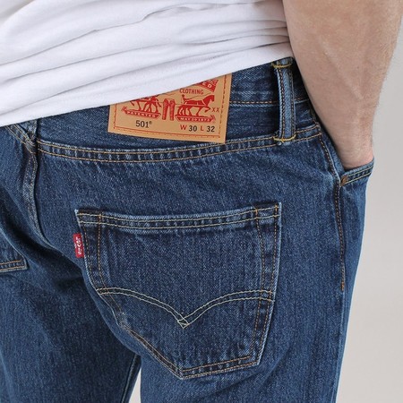 Vaqueros Levi's 501 (casi) a precio de Zara: por sólo 39 euros con envío y devolución gratis