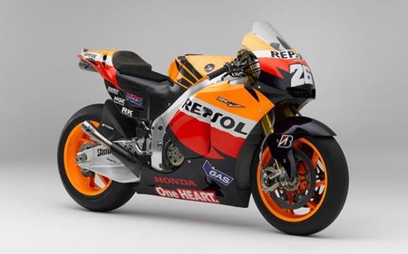Ya rueda la Honda MotoGP 2012
