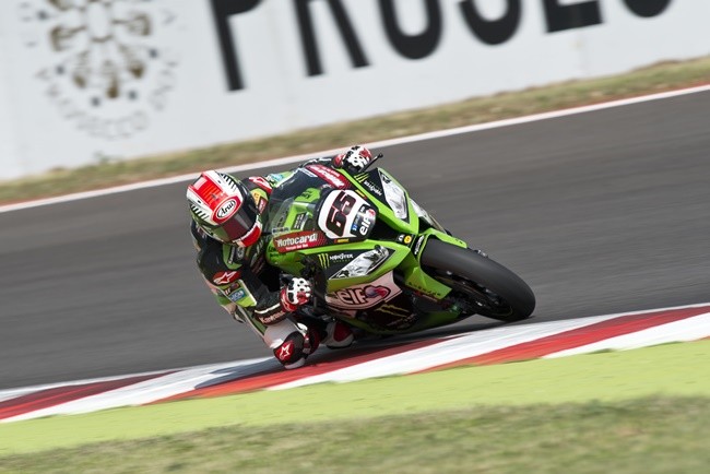 Superbikes San Marino 2015: Jonathan Rea se apunta una nueva victoria incontestable