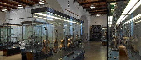 El Museo de los instrumentos, un recorrido por la historia de la música en el castillo Sforzesco de Milán