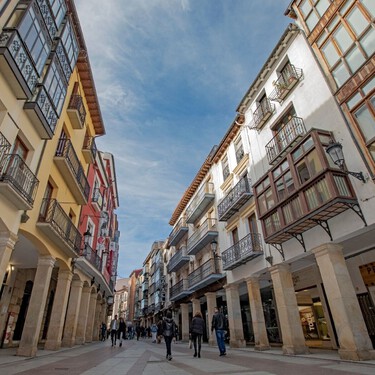 Es la ciudad más infravalorada de España, pero los turistas la han convertido en su favorita para el otoño 