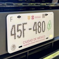 Suspenden temporalmente el trámite en línea de alta vehicular y baja por robo en CDMX