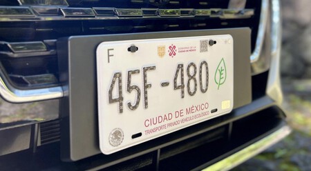 Suspenden temporalmente el trámite en línea de alta vehicular y baja por robo en CDMX