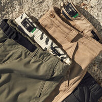 Lo siento Levi's, pero estos chinos de Dockers van a ser nuestros pantalones preferidos al 40% de descuento 