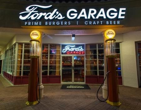 Ford´s Garage: el mejor lugar… ¡para comer una hamburguesa!