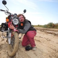 De Sydney a Londres en una moto de correos