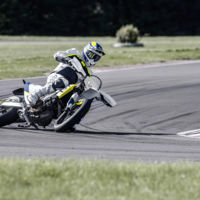 ¿Has visto las nuevas Husqvarna 701? Las tienes en dos sabores, Enduro y Supermoto