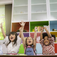 Estos son los nombres de niño y de niña que seguro habrá (y más de uno) en la clase de tu hijo 