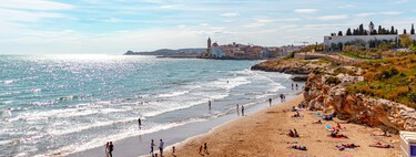 España lleva tiempo soñando con llegar a 100 millones de turistas al año. Algo amenaza con complicarlo: el calor extremo