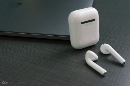 AirPods