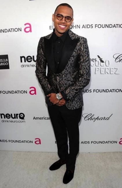 Chris Brown, más agradecido que el pavo de Acción de Gracias