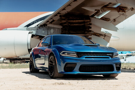 Dodge Charger SRT Hellcat Redeye 8