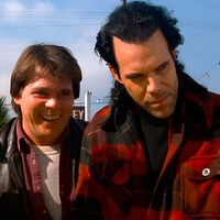 En Amazon Prime Video encontrarás la película de acción ochentera que cuenta como navideña, y no es Duro de Matar 