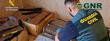 La Guardia Civil descubre una autopista de 10 toneladas de hachís en el río que separa España y Portugal