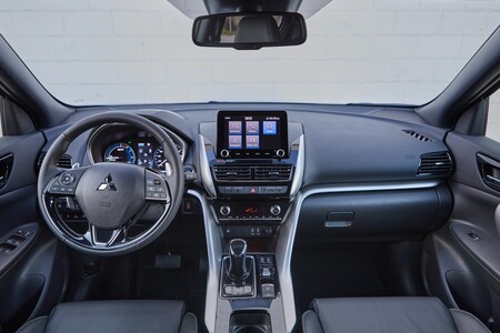Mitsubishi Eclipse Cross Phev Interior