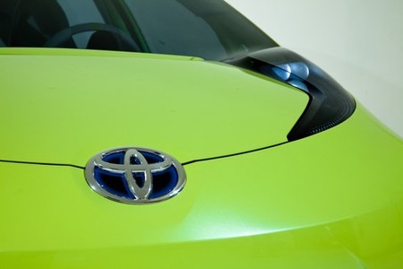 Toyota llevará una sorpresa híbrida a Detroit
