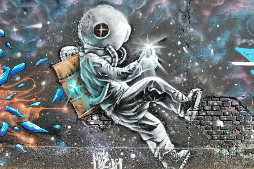 El caso de prohibir a los seres humanos que vayan al espacio: lo que piensan los que creen que no deberíamos de salir del planeta
