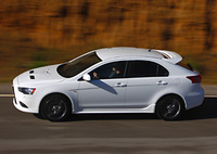 Mitsubishi Lancer Sportback, presentación en el salón de París
