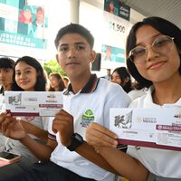 Becas Bienestar 2025: cuándo se entregan las tarjetas del Banco de Bienestar para los alumnos de nivel medio y superior 