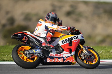 Marc Marquez Se Vuelve A Subir A Una Motogp 003