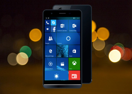 Así es el Funker W5.5 Pro, el primer móvil con Windows 10 de producción española