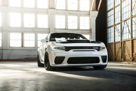 Dodge Challenger y Charger incorporan nuevo sistema de seguridad que limita su poderío a solo 3 hp