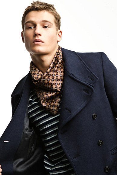 Estilos bohemio y casual en el lookbook de noviembre de Zara Young