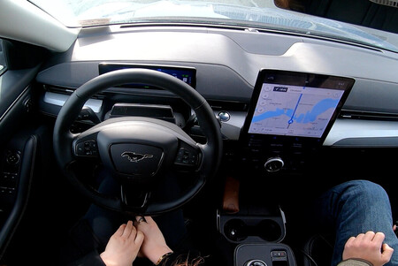General Motors y Ford se pegan en los tribunales por usar la palabra 'cruise' en sus coches autónomos