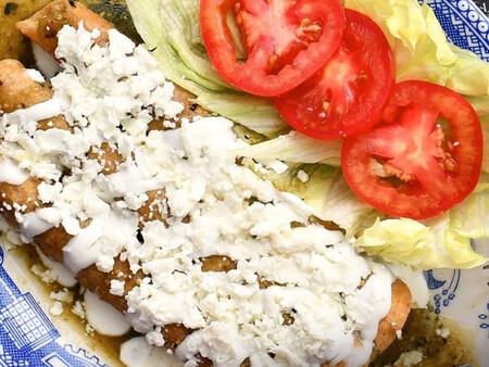 Llega el Festival de las Enchiladas y Flautas a Sanborns: disfruta estos clásicos mexicanos en todas sus versiones