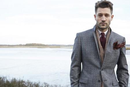 Chester Barrie presenta al hombre ecléctico en su colección de invierno