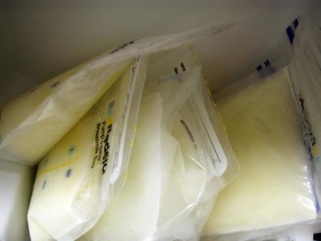 Una madre batirá el récord Guinness de donación de leche materna con más de 1.500 litros