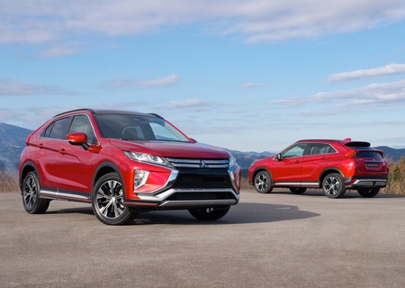 Mitsubishi Eclipse Cross: El Outlander tiene nuevo hermanito y es un SUV coupé
