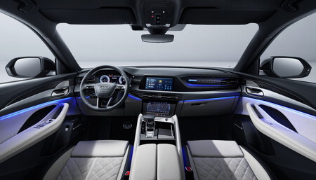Audi Q6 8