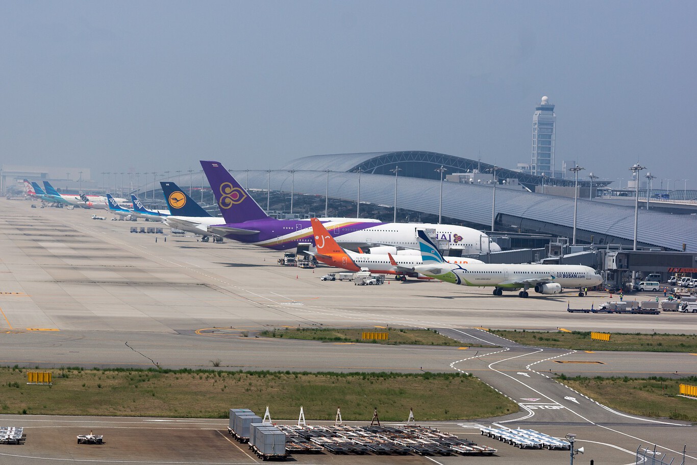 Osaka Kansai Int L Airport Terminal1 17567741930