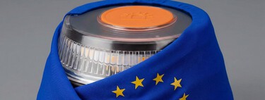 Temíamos que Europa prohibiera las balizas V16. Todo lo contrario: se ha deshecho en alabanzas para España 