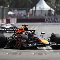 Max Verstappen le quita la pole a Carlos Sainz y los McLaren se meten en un lío en la qualy más loca del año
