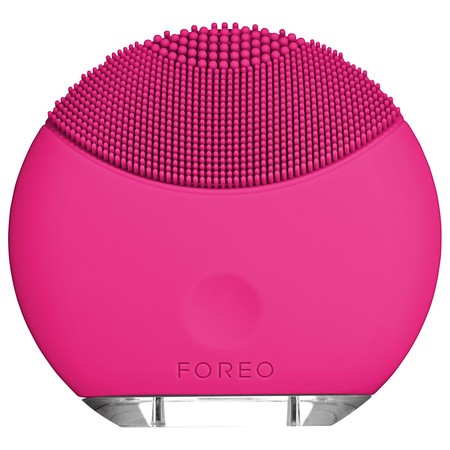 Tenemos el cepillo exfoliante facial Foreo Luna Mini disponible en tres colores por 69,90 euros en Amazon