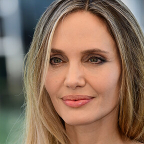 Cristina Lobato, maquilladora: "Para levantar un párpado caído, aplica siempre el color de sombra más luminoso en el párpado móvil"  