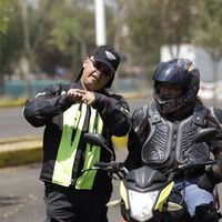 CDMX va contra las motos por app: ni DiDi ni Uber tienen permiso y ya se preparan operativos para prohibirlos 