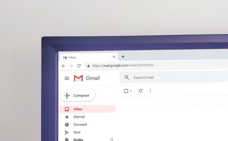 Esta extensión te permite automatizar el reenvío de correos de Gmail a otro email diferente