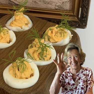 Pilar, abuela cocinera: "Los huevos rellenos más ricos no llevan solo atún, mejor bonito y 100 g de jamón serrano picado" 