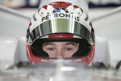 Javi Villa dice no, de momento, a la F1
