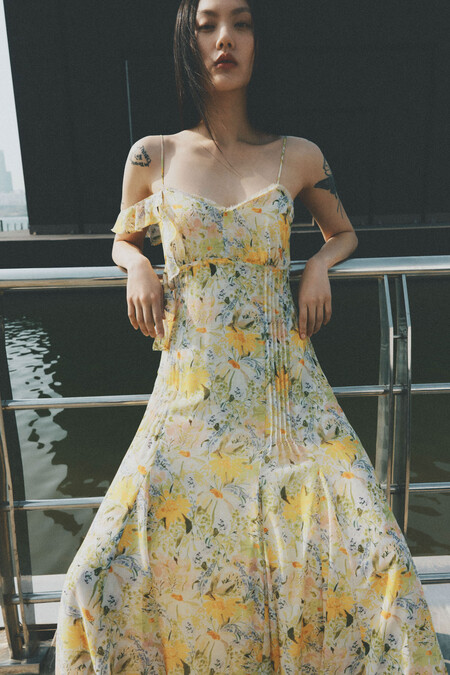 vestido de verano de Sfera en rebajas