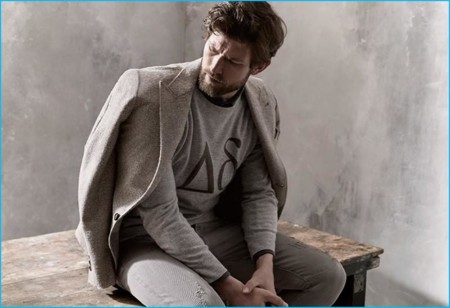 El gris es chic en Brunello Cucinelli