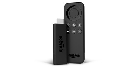Para convertir tu caja tonta en una TV más inteligente, Amazon te deja el Fire TV Stick Basic Edition por la mitad, a 29,99 euros