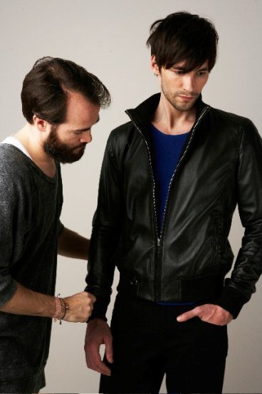 Zara Primavera-Verano 2011: el colorido lookbook del mes de Marzo