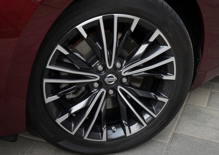 Nissan Maxima 2016 3